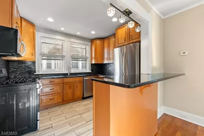 226 Park St #2, Montclair, NJ 07042 - Photo 5