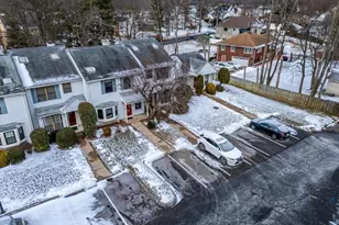 304 Maplecrest Rd, Edison Twp., NJ 08820 - Photo 5