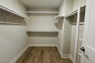 614 Fremont Ave, Manalapan Township, NJ 07746 - Photo 7