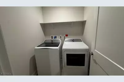 614 Fremont Ave, Manalapan Township, NJ 07746 - Photo 9