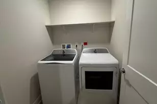 614 Fremont Ave, Manalapan Township, NJ 07746 - Photo 9