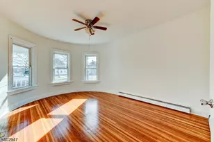 946 W 7th St, Plainfield, NJ 07063 - Photo 5