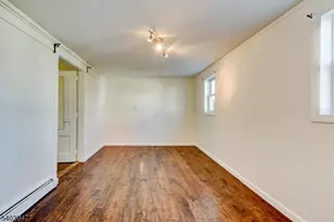 946 W 7th St, Plainfield, NJ 07063 - Photo 13