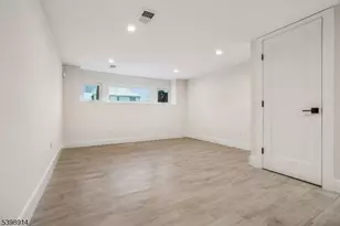 30 Hemlock Terrace, Springfield, NJ 07081 - Photo 19