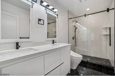 30 Hemlock Ter, Springfield, NJ 07081 - Photo 15