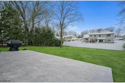 30 Hemlock Ter, Springfield, NJ 07081 - Photo 21