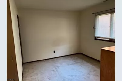 3 Gray Rock Dr #4, Vernon, NJ 07462 - Photo 7