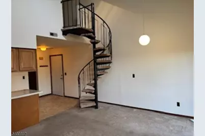 3 Gray Rock Dr #4, Vernon, NJ 07462 - Photo 3