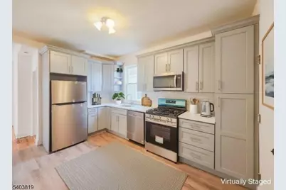 13 N Spring St, Bloomfield, NJ 07003 - Photo 3