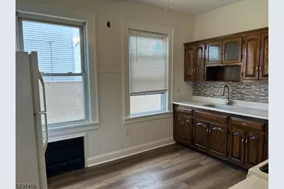 136 Carlton Ave #1, East Rutherford, NJ 07073 - Photo 3