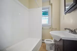 70 Valley St, South Orange, NJ 07079 - Photo 13