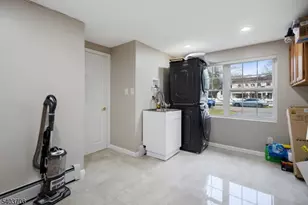 8 Curtis Dr, Lincoln Park, NJ 07035 - Photo 11