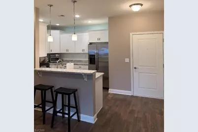 43 Elston Ct #303, Wanaque, NJ 07420 - Photo 3