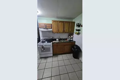 379 Straight St #2, Paterson, NJ 07501 - Photo 7