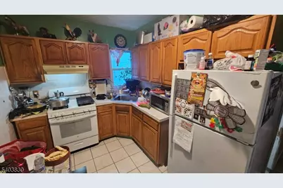 379 Straight St #2, Paterson, NJ 07501 - Photo 13