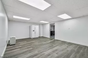 29 Summerhill Dr, Parsippany, NJ 07950 - Photo 17