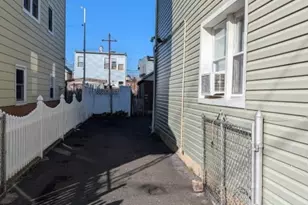 313 Palmer St, Elizabeth, NJ 07202 - Photo 13