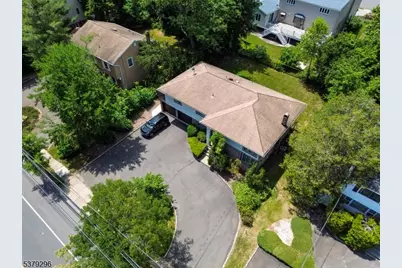 828 Mountain Ave, Springfield, NJ 07081 - Photo 33