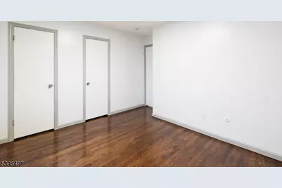 235 Lakewood Dr #2, Bloomfield, NJ 07003 - Photo 9