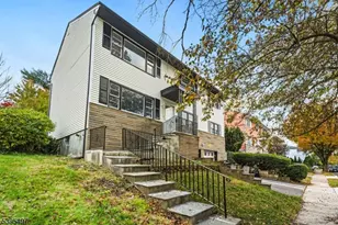 235 Lakewood Dr, Bloomfield, NJ 07003 - Photo 15