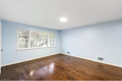 235 Lakewood Dr #2, Bloomfield, NJ 07003 - Photo 7