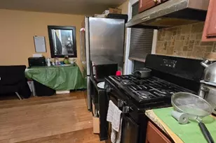 381 Mola Blvd, Elmwood Park, NJ 07407 - Photo 17