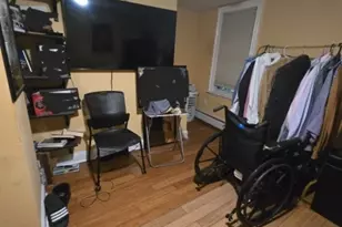 381 Mola Blvd, Elmwood Park, NJ 07407 - Photo 15