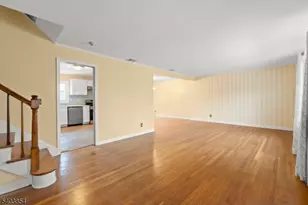 762-764 Valley Street12, Maplewood, NJ 07040 - Photo 3