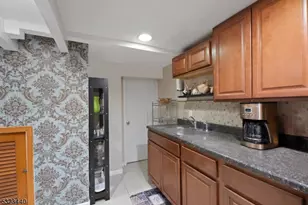 10 Trinity Pl, Kearny, NJ 07032 - Photo 23