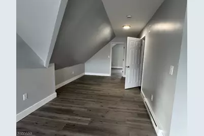 327 N Maple Ave #3, East Orange, NJ 07017 - Photo 9