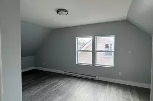 327 N Maple Ave, East Orange, NJ 07017 - Photo 9