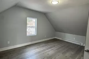 327 N Maple Ave, East Orange, NJ 07017 - Photo 5