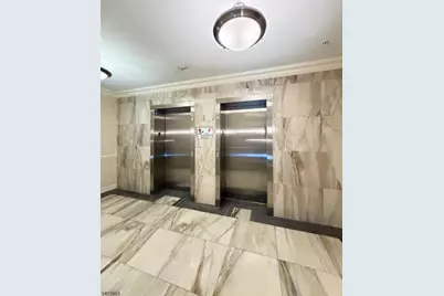 102 E Elizabeth Ave #207, Linden, NJ 07036 - Photo 3