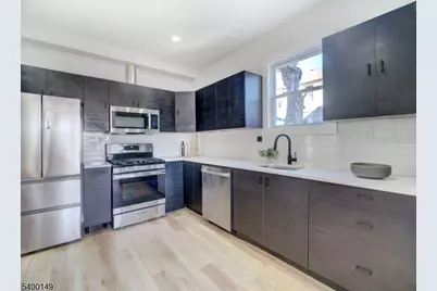 5 Krotik Pl, Irvington, NJ 07111 - Photo 7