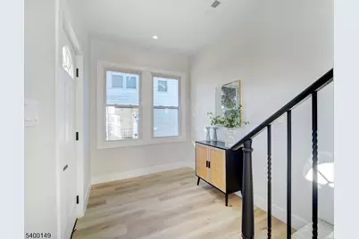 5 Krotik Pl, Irvington, NJ 07111 - Photo 3