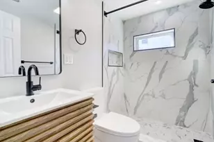 5 Krotik Pl, Irvington, NJ 07111 - Photo 13