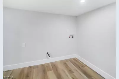 5 Krotik Pl, Irvington, NJ 07111 - Photo 23