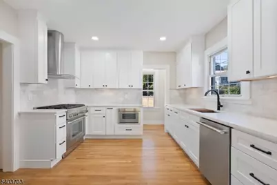 168 Wyoming Ave, Maplewood Twp., NJ 07040 - Photo 9