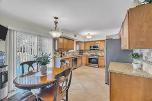 40 Michelle Ln, Hillsborough Township, NJ 08844 - Photo 9