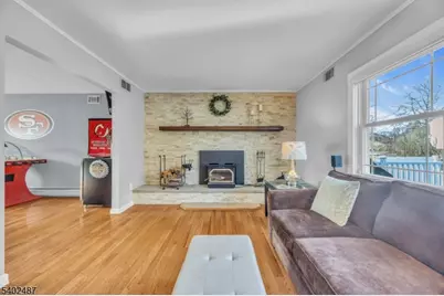 40 Michelle Ln, Hillsborough Township, NJ 08844 - Photo 19