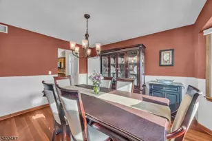 40 Michelle Ln, Hillsborough Township, NJ 08844 - Photo 15