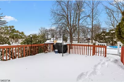 148 Locust Dr, Union Township, NJ 07083 - Photo 29