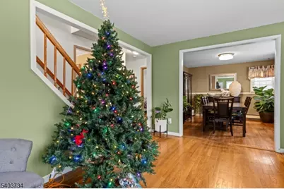 148 Locust Dr, Union Township, NJ 07083 - Photo 5