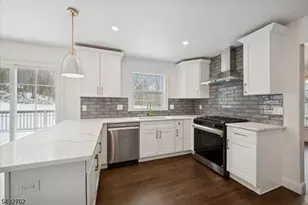 1 Knob Hill Rd, Washington Township, NJ 07840 - Photo 17