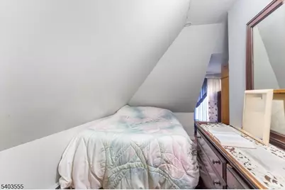 92 N 19th St, East Orange, NJ 07017 - Photo 11