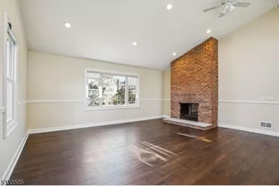 116 Fairview Ave, West Orange Township, NJ 07052 - Photo 9