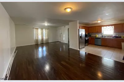 183 Chancellor Ave, Newark, NJ 07112 - Photo 5