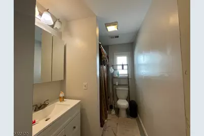 183 Chancellor Ave, Newark, NJ 07112 - Photo 7