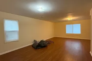 183 Chancellor Ave, Newark, NJ 07112 - Photo 13