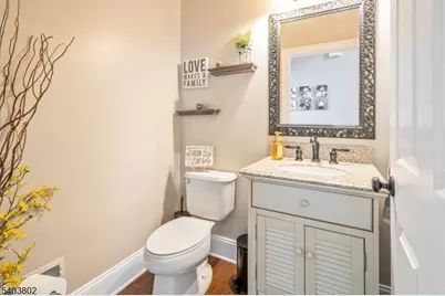 5 Fennimore Ct, Mount Olive, NJ 07836 - Photo 27